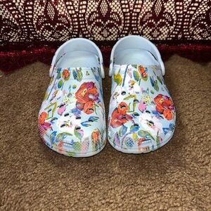 Flower Crocs